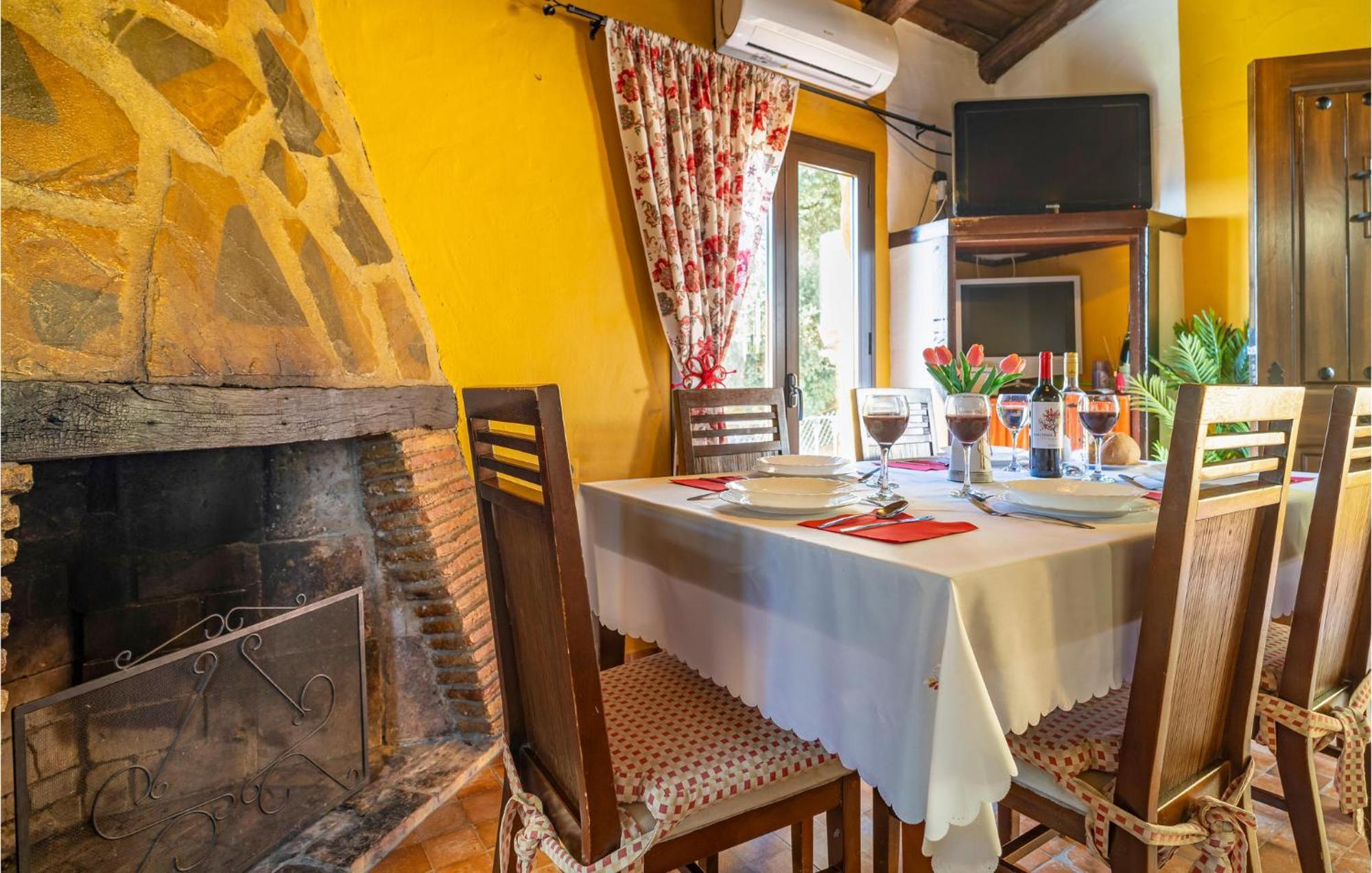 Amazing Cottage In Algatocin With Kitchen מראה חיצוני תמונה