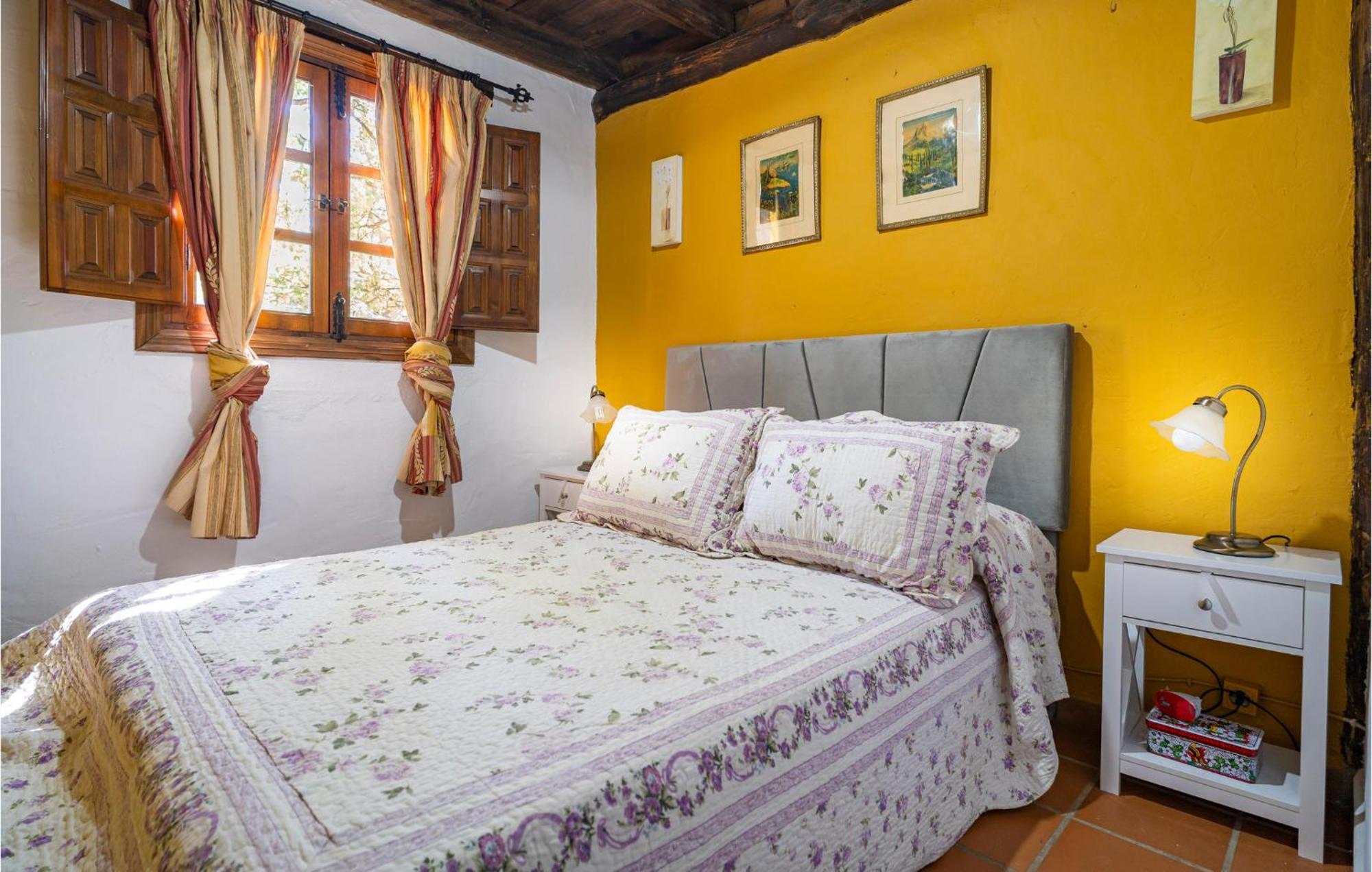 Amazing Cottage In Algatocin With Kitchen מראה חיצוני תמונה